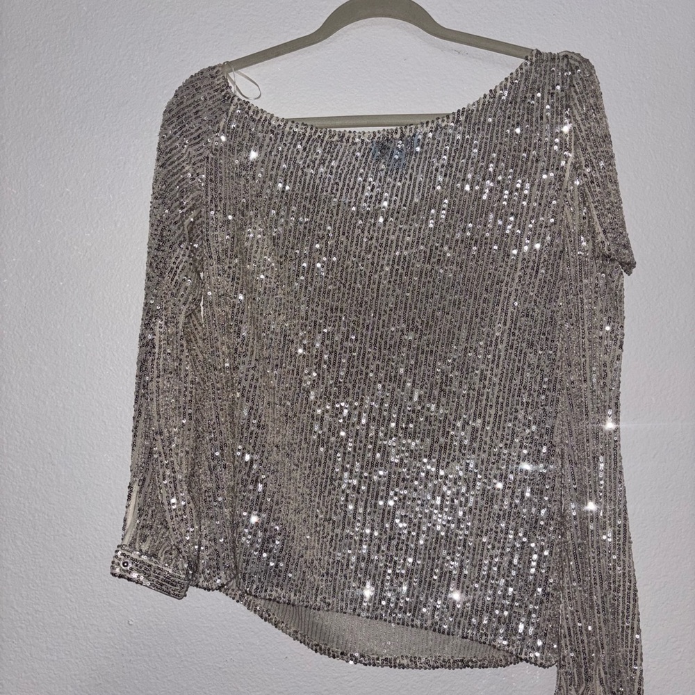 CeCe Women's Silver-Gold Sequin One Shoulder Top Size M Lightweight - Picture 4 of 5